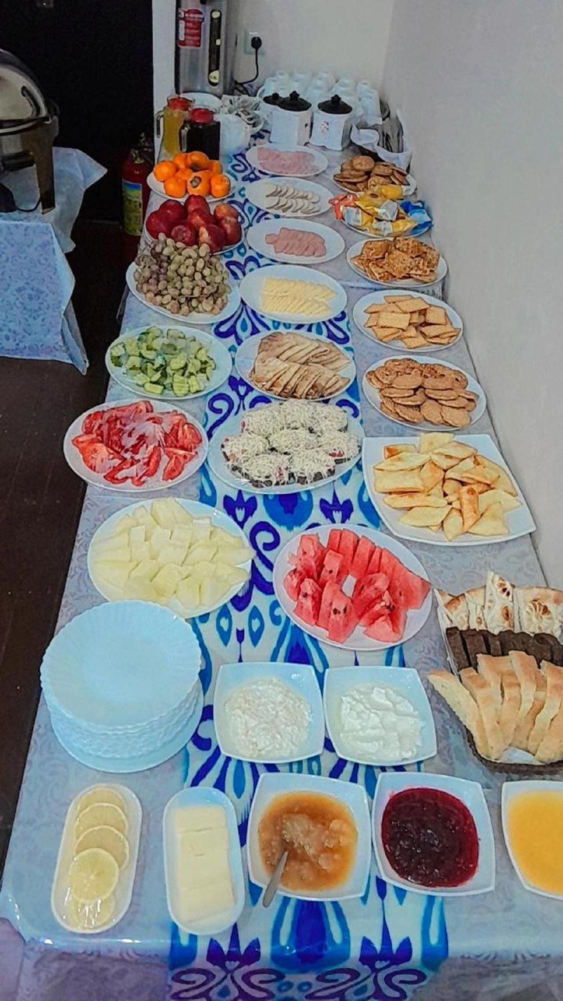 Caravan Hotel Khiva Bagian luar foto
